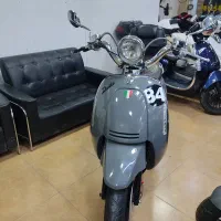 وسپا کلاسیک170 دلتا لاکاغذی