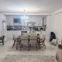 اپارتمان-93-متری-در-خرم-اباد-میدان-استخر