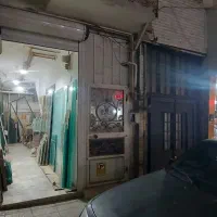 مغازه ۳۰ متری حاشیه خیابان بهمن