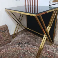 میز ارایشگاه