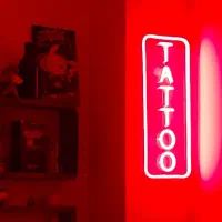 تابلو نئون LED طرح TATTOO همراه آداپتور