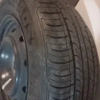 یه حلقه رینگ ولاستیک  205/65/15