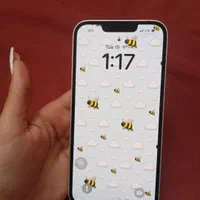 آیفون ۱۳  بدون نقطه