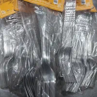 چنگال فلزی میوه خوری