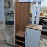 جا کفشی و جا لباسی