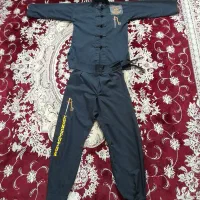 لباس ولباس دفاع کنگ فو