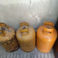 شارژ پیک نیک وکپسول گاز درمحل انجام میشود|اجاق گاز و لوازم برقی پختوپز|اصفهان, باغ دریاچه|دیوار