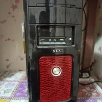 کامپیوتر شامل کیس،مانیتور،کیبرد، موس و اسپیکر