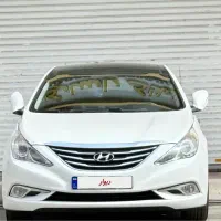 سوناتا YF /وای اف