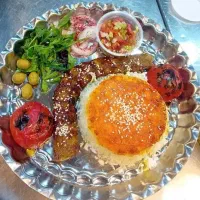 تهیه غذای شرکتی پرسنلی مراسمات نذورات ۷۰تا ۱۳۰پرس