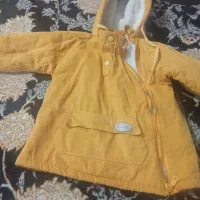 کابشن بچه کاملانووشسته شده وتمیز