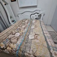 تخت دونفره
