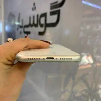آیفون ۱۱ سفید باتری فابریک ۸۵ درصد بسیار تمیز|موبایل|اصفهان, باغ زرشک|دیوار