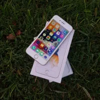 ایفون 6s رز گلد