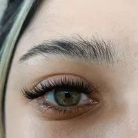 کاشت مژه موقت با (ماندگاری یک ماه)|خدمات آرایشگری و زیبایی|بندر انزلی, گلسرخ|دیوار