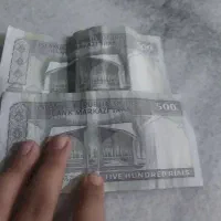 پول عتیقه 500 تومانی با امضا و اعداد و رقم خاص|کلکسیون سکه، تمبر، اسکناس|مشهد, حجاب (شهرک غرب)|دیوار
