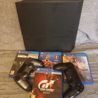 پلی استیشن ۴ .  ps4 . ps5