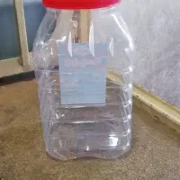 دبه سردار درحد نو بدون بو مال ژله بوده