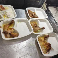 کارگر ساده اقاوخانم وپیک موتوری