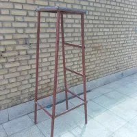 چار پایه آهنی محکم سبک