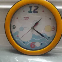 ساعت دیواری