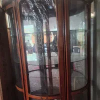 ویترین چوبی آیینه دار