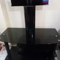 میززیرتلویزیون کاملاسالم طبقه اول چوبی ومستحکم