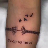 دنبال کاربویتک و کیف وکفش