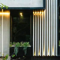 آپارتمان-175متری-3خوابه-طبقه-5-چهارباغ-بالا