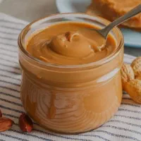 کره گیری در حضور مشتری