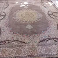 داوطلبانه از این فرش خریدارم