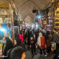 فروشنده لباس مردانه