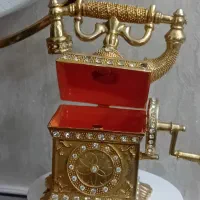 تلفن تزئینی|کلکسیون اشیاء عتیقه|بروجرد, |دیوار