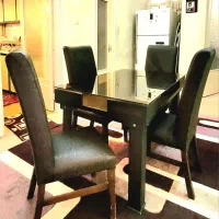 میز و صندلی چهار نفره بسیار شیک و مدرن