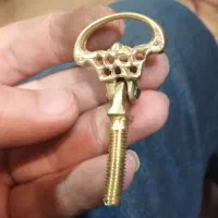 مدبر برنجی|کلکسیون اشیاء عتیقه|اصفهان, شاهد|دیوار