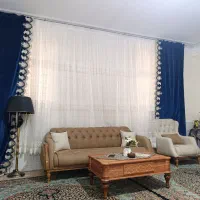 پرده نودوبارشسته شده سالم به علت جابه حایی میفروشم