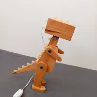 چراغ مطالعه چوبی دست ساز