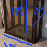 ویترین شیشه ای ۳طبقه چوب گردو محکم۱میلیون تومان