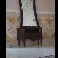 کنسول و آینه و میز تلویزیون