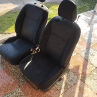 صندلی‌ تویوتایی جک دار تمیز