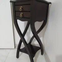 میز تلفن و وسایل شخصی