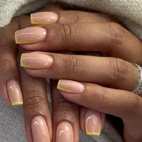 تخفیف ویژه خدمات کاشت و ترمیم ناخن|خدمات آرایشگری و زیبایی|قم, سالاریه|دیوار