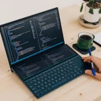 برنامه نویس طراح وب مسلط به وردپرس