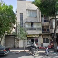 فروش-دو-واحد-و-نیم-آپارتمان-با-مغازه-تجاری-بر-اصلی