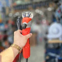 پشم چین گوسفند درجه یک ابزار ولیزاده