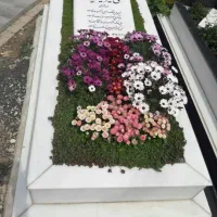 «خدمات رنگ آمیزی نوشته سنگ مزار»