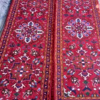 یک جفت فرش کنار تازه دار افتاده نقشه هریس