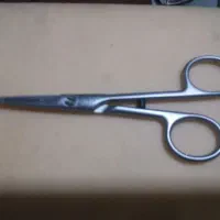 قیچی  حرفه ای ارایشگری