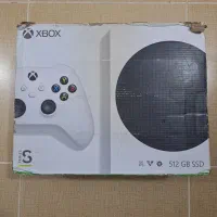 ایکس‌باکس سری اس  با دسته مشکی