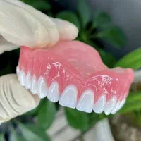دندان مصنوعی کاملا طبیعی و راحت در پردیس